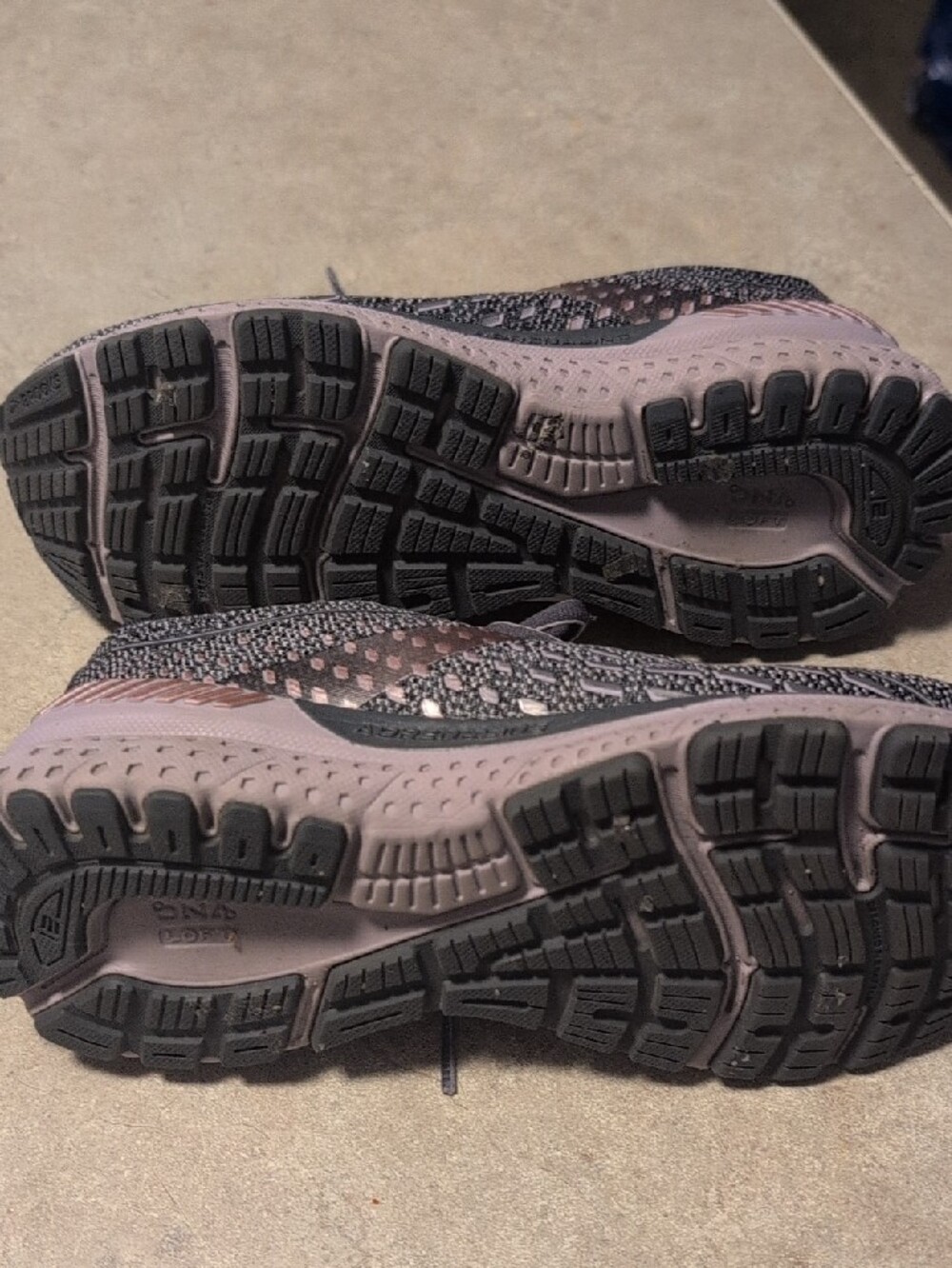 Brooks Women's Gray Running Sneakers with Lavender Trim - Picture 5 of 7